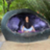 Mirella, Psychic Medium