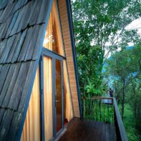 The Bougainvillea Homestay